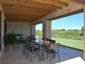 Αίθριο ή υπαίθριος χώρος στο Elegant Villa with Private Pool