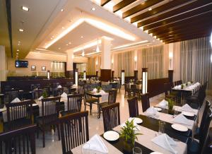 Restaurace v ubytování Ambrosia Sarovar Portico