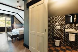 Skálakot Manor Hotel的一间浴室