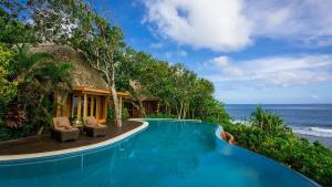 Bazén v ubytování Namale All Inclusive Resort & Spa nebo v jeho okolí