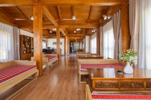 Fotografija v galeriji nastanitve 牧弋南坡藏式艺术民宿 v mestu Shangri-La