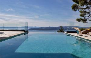 Φυσικό τοπίο κοντά σε αυτή η παραθεριστική κατοικία +24 φωτογραφίες
