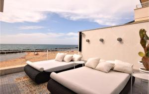 Nespecifikovaný výhled na moře nebo výhled na moře při pohledu z prázdninového domu