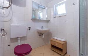Koupelna v ubytování Studio Apartment In Klek