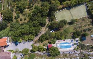 Bazén v ubytovaní Holiday Home Put Skole Bb Croatia alebo v jeho blízkosti + 30 fotografií