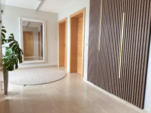 Fotografie z fotogalerie ubytování "LIEBLINGSPLATZ" - Premium Apartments Seekirchen, elegant, countryside, shared Poolarea v destinaci Seekirchen am Wallersee