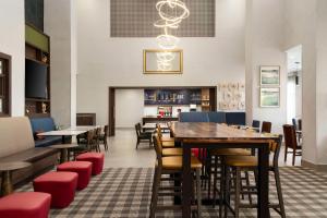 Posezení v ubytování Hampton Inn & Suites Amarillo West