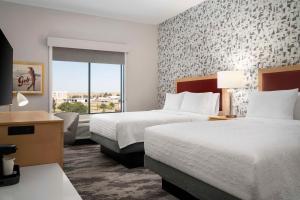 Postel nebo postele na pokoji v ubytování Hampton Inn & Suites Amarillo West