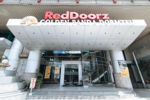 Exteriér nebo vchod ubytování RedDoorz Plus @ E Rodriguez Corner Banawe