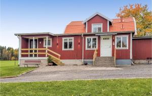 Hoone, kus puhkemaja asub
