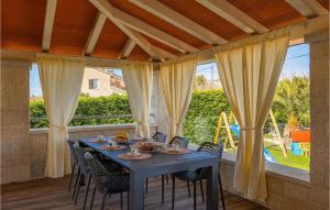 Πισίνα στο ή κοντά στο Villa Anabel