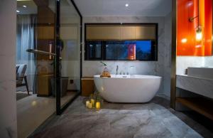 Foto dalla galleria di Xishang Yunjian Holiday Hotel a Hangzhou