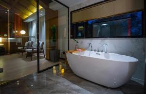 Foto dalla galleria di Xishang Yunjian Holiday Hotel a Hangzhou Altre 37 foto