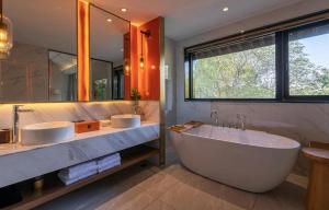 Foto dalla galleria di Xishang Yunjian Holiday Hotel a Hangzhou