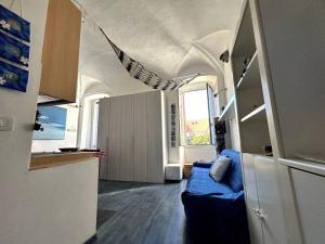 Μια τηλεόραση ή/και κέντρο ψυχαγωγίας στο Suite Colibrì - Sanremo