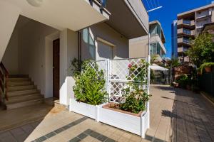 Το κτήριο όπου στεγάζεται  το διαμέρισμα