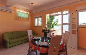 Posedenie v ubytovaní Apartment Ribnica-Krusevo With Sea View Viii