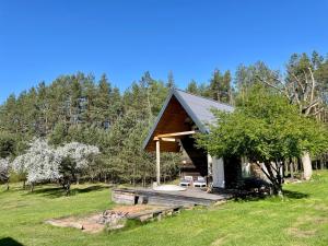 Landskap semula jadi dekat dengan chalet