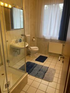 Gallery image of Gästezimmer Gasthof Becker in Wülfrath +66 photos