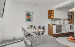 Η κουζίνα ή μικρή κουζίνα στο Fanø Bad, Lejl 72