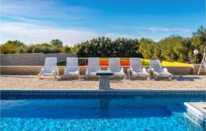 Gallery image of Beautiful Home In Polaca With Wifi in Polača