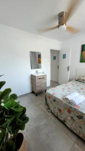 Voodi või voodid majutusasutuse Cisne By Nest Hostel toas