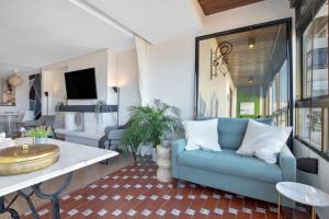 Televízia a/alebo spoločenská miestnosť v ubytovaní Precioso apartamento en La Nogalera - Vista al mar