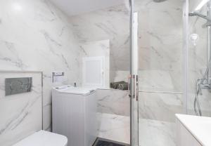 Kúpeľňa v ubytovaní Reformado apartamento en el centro con vista al mar