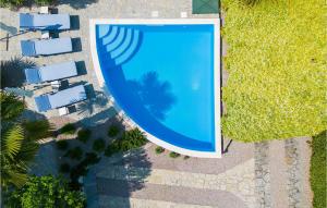 Swimmingpoolen hos eller tæt på Villa Blue Dondola