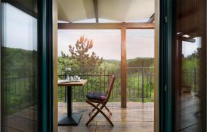 Μπαλκόνι ή βεράντα στο Pet Friendly Home In Trviz With Wifi