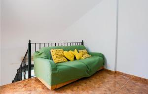 Ένα ή περισσότερα κρεβάτια σε δωμάτιο στο Cozy Apartment In Los Alcázares