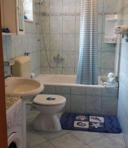 Kúpeľňa v ubytovaní Apartment Juri