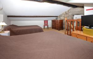 Postel nebo postele na pokoji v ubytování Stunning Apartment In Ciamannacce + 13 fotografií
