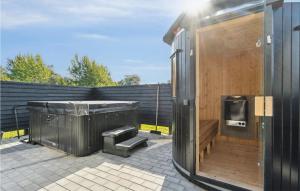 Fotografie z fotogalerie ubytování Stunning Home In Jægerspris With Sauna v destinaci Jægerspris