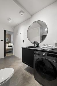 Koupelna v ubytování Spacious Studio in Downtown Reykjavik