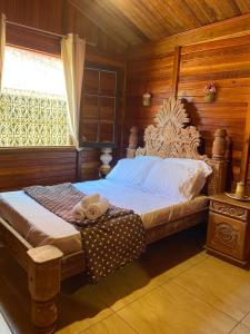 Cabana com Jacuzzi em Guararema客房内的一张或多张床位