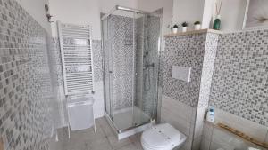 Koupelna v ubytování OLEANDRI SUITE B&B