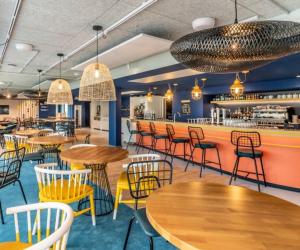 Restaurace v ubytování ibis budget Morlaix