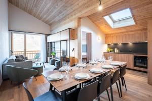 Kuchyň nebo kuchyňský kout v ubytování SWISSPEAK Resorts Thyon 4 Vallées