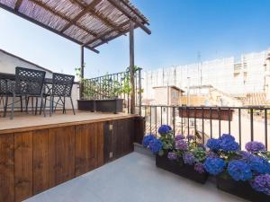 A balcony or terrace at Navona penthouse