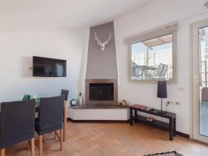 A television and/or entertainment centre at Navona penthouse