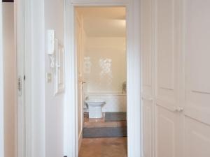 A bathroom at Navona penthouse