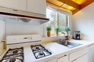 Køkken eller tekøkken på Gold Bend 5034 + 20 billeder