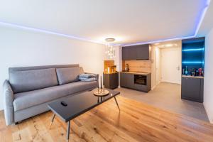 Kuchyň nebo kuchyňský kout v ubytování Traumwohnung in Interlaken inklusive SPA-Bereich + 10 fotografií