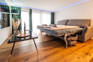 Posezení v ubytování Traumwohnung in Interlaken inklusive SPA-Bereich