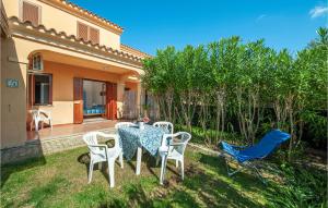 Taman di luar Amazing Apartment In San Teodoro Ot