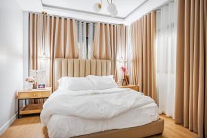 Ένα ή περισσότερα κρεβάτια σε δωμάτιο στο Cozy 3BR, 4BEDS, 2BA Beach Getaway