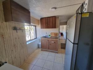 Kuchyň nebo kuchyňský kout v ubytování Céntrica Cabaña en el Chalet del Gato! + 7 fotografií