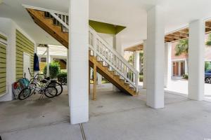 Ποδηλασία στο Captivating 4 bedroom House with Double Balconies and a Community Pool-Angler Villas 3 ή στη γύρω περιοχή