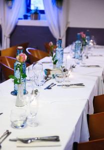 Nápoje v ubytování Château d'Arance Hôtel Restaurant Espace bien-être